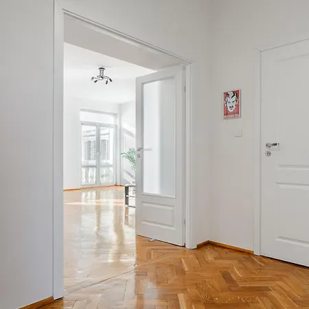 Shortstaypoland Plac Konstytucji Apartment