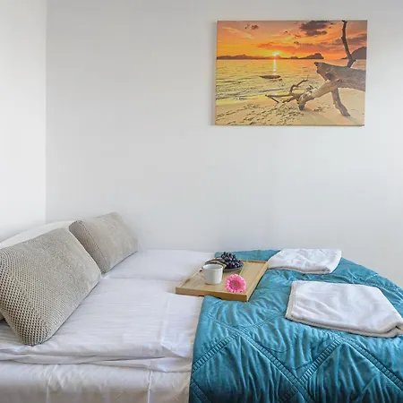 Apartment Shortstaypoland Plac Konstytucji