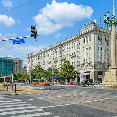 Shortstaypoland Plac Konstytucji Warsaw